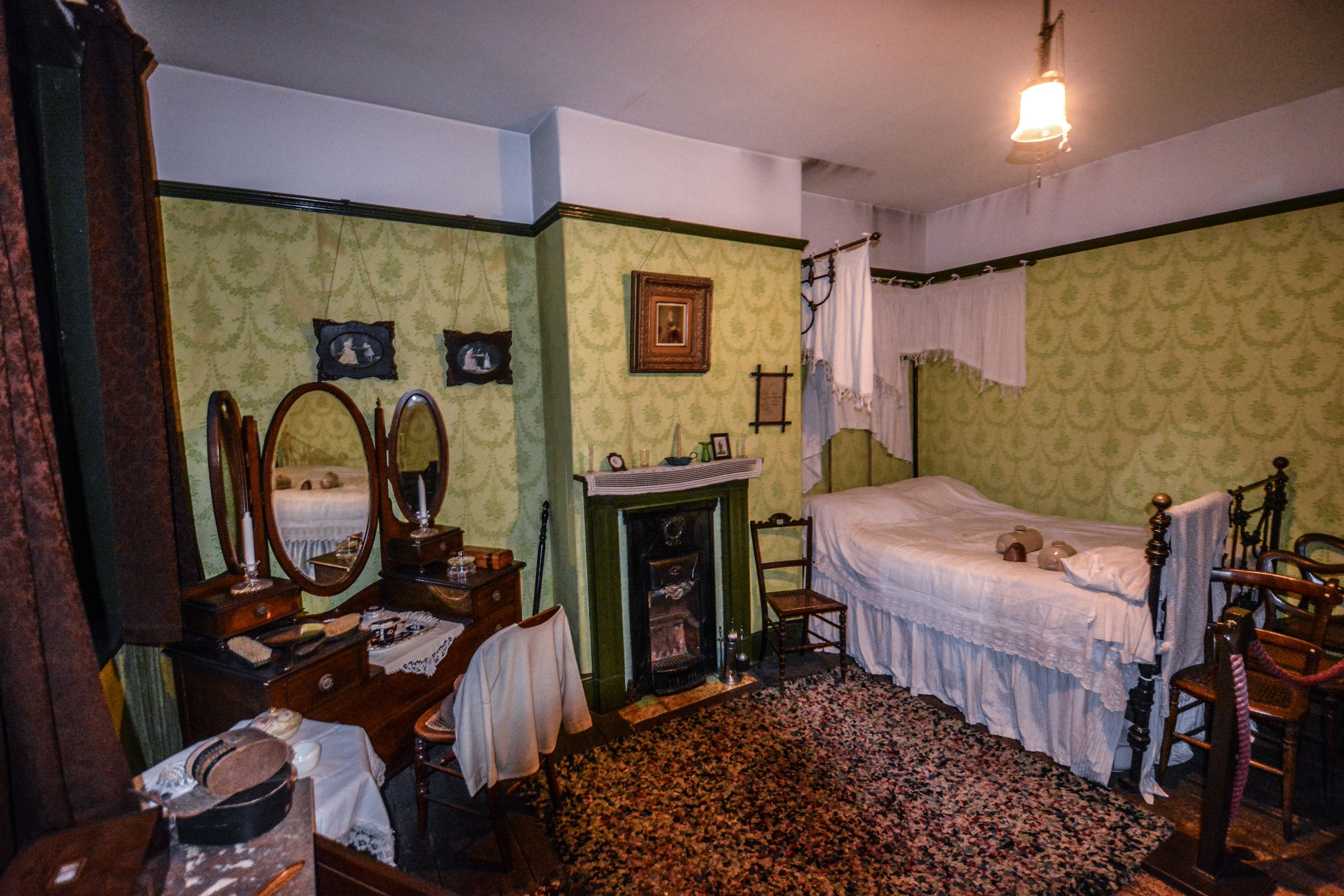 Locksmiths Interior