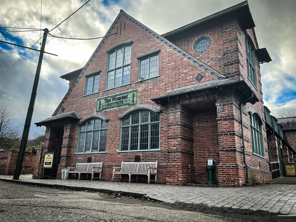 Workers Institute WI Web