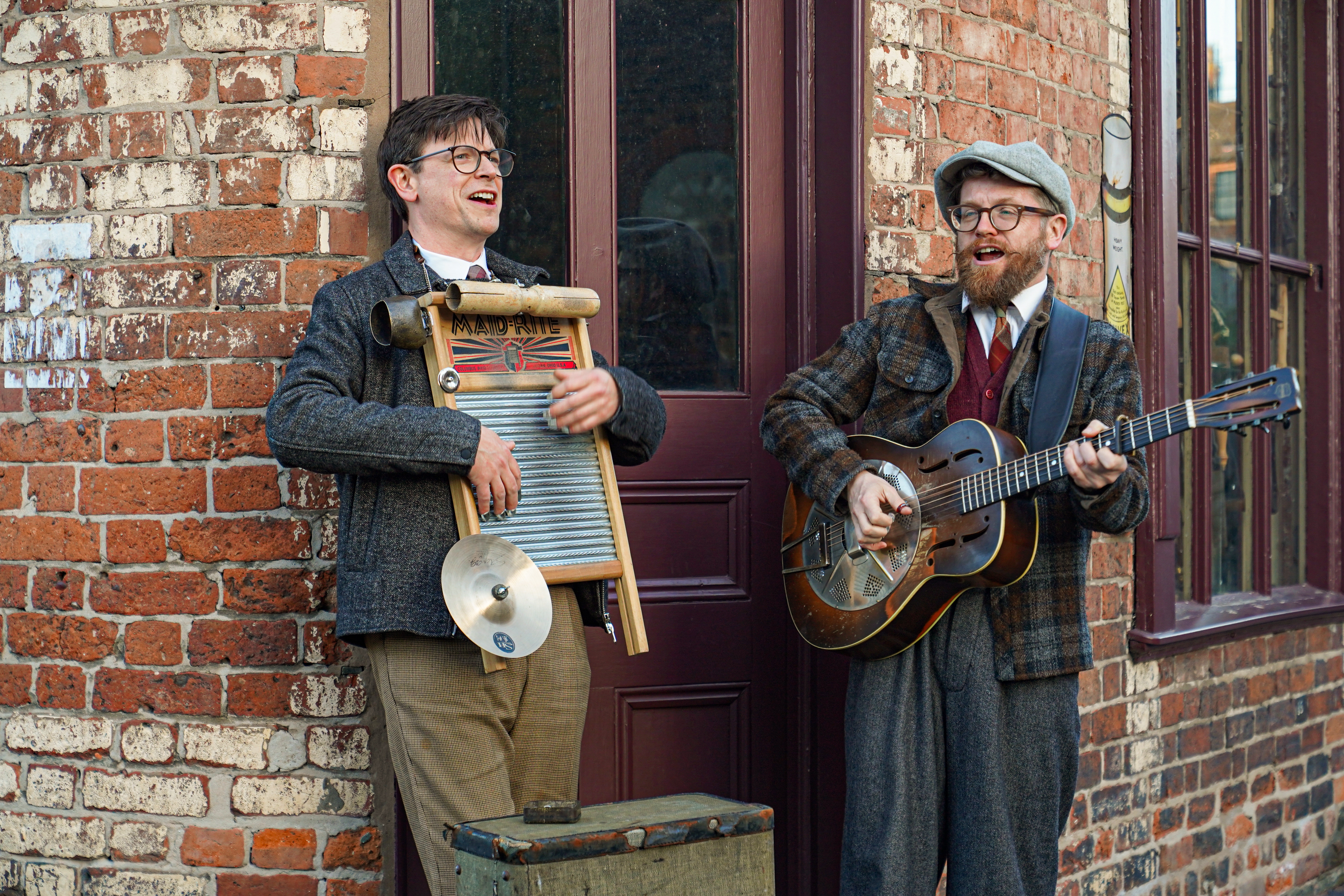 Washboard Resonators